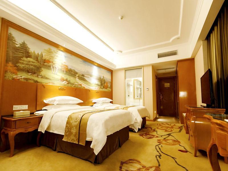Vienna Hotel Shaoguan Wuli Pavilion Exteriör bild